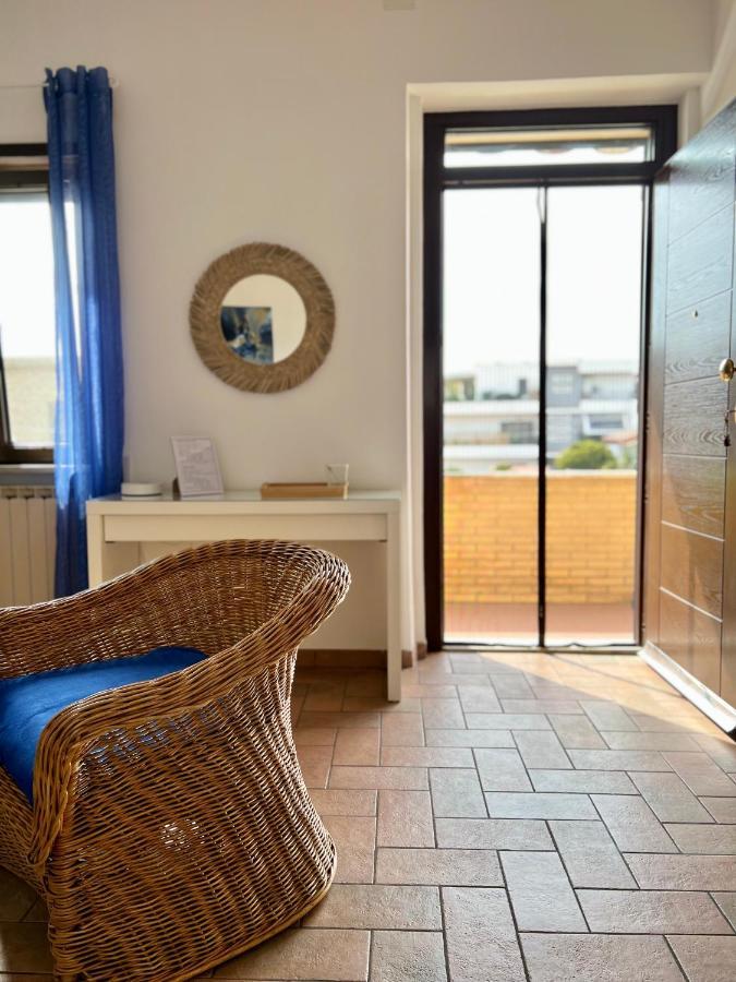 Sea Breeze House Apartment ฟิวมิชีโน ภายนอก รูปภาพ